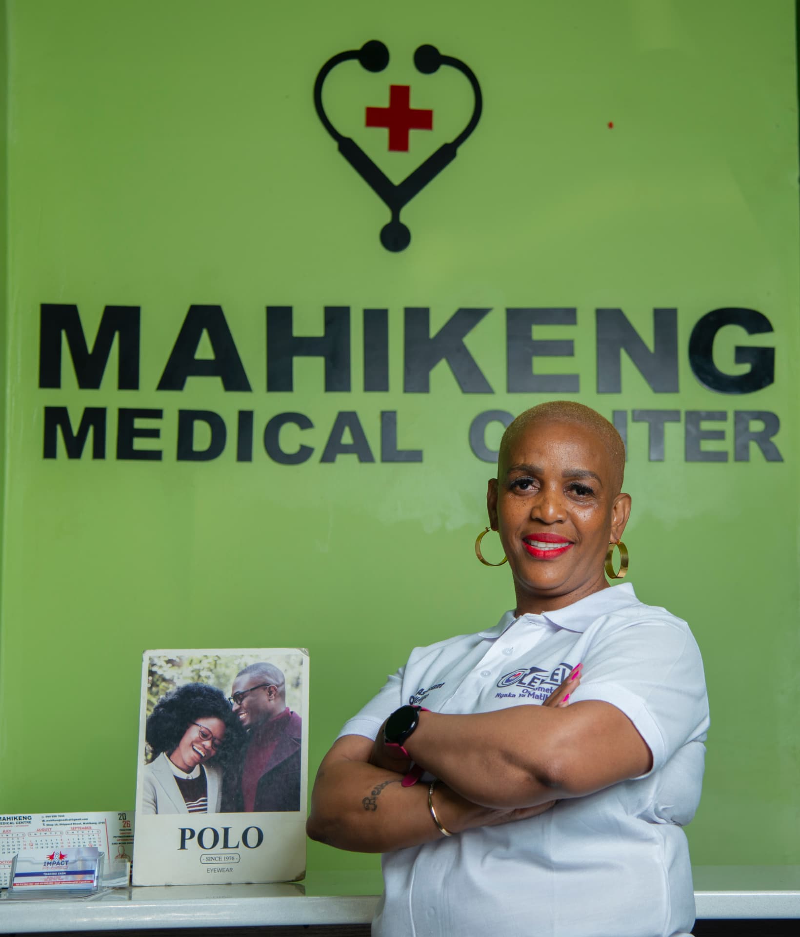 The Lewele Optometrist in-house optometrist at the Mahikeng Medical Center reception desk
